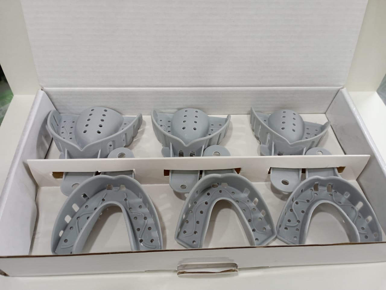 Bendable Plastic IMpression Tray